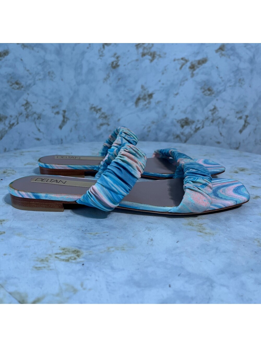 Deltan Women's Size 8M Shoes Blue Pink Slides Flip Flop Comfort Fashion Sandals